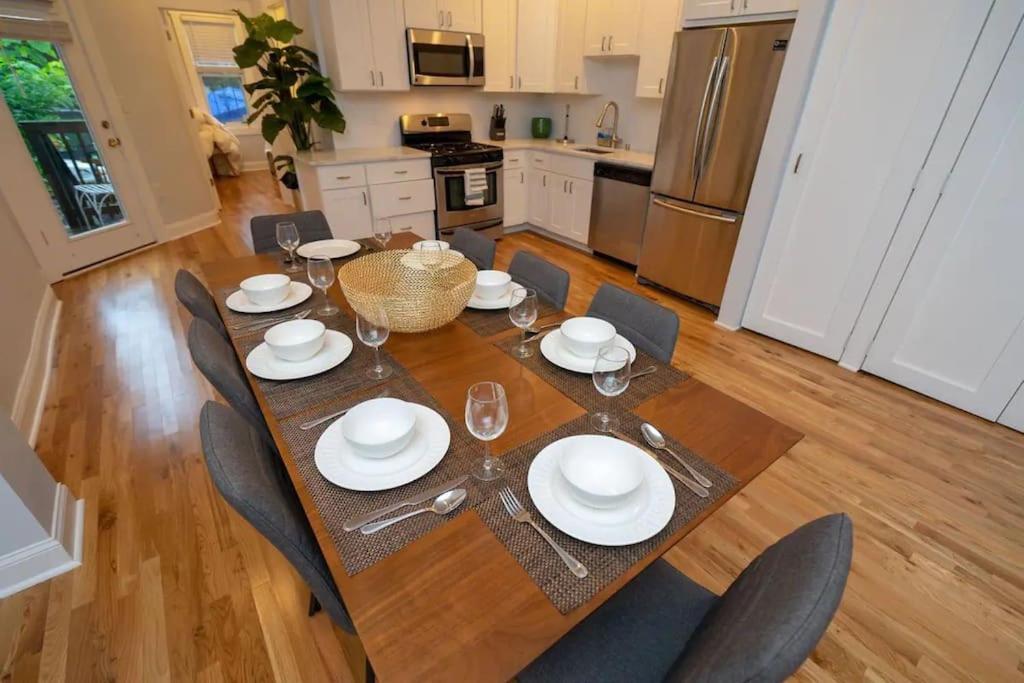 Modern 4br Columbia Heights Gem Walk 2 Metro & Shops * Washington